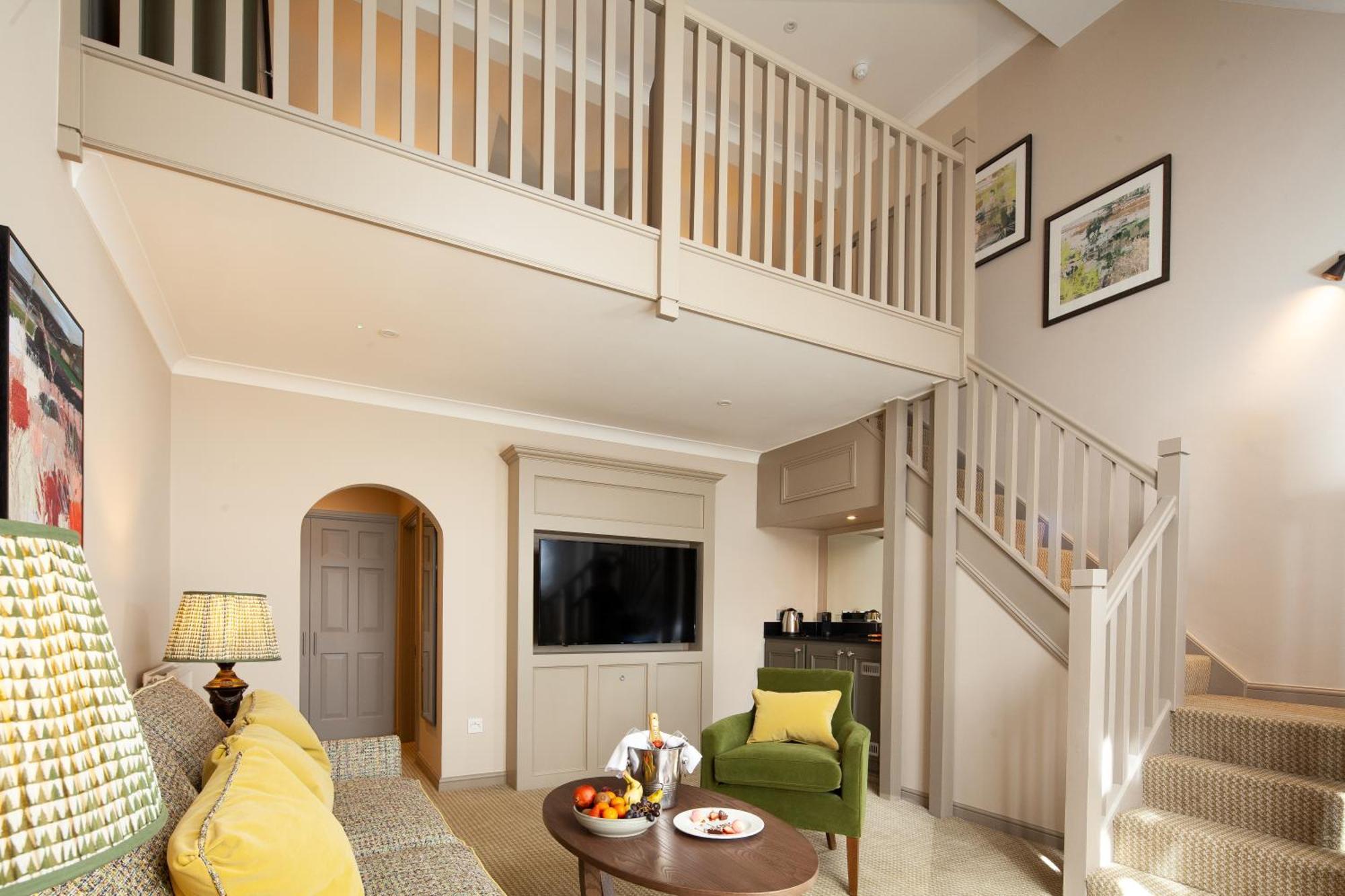 Foxhills Club & Resort Ottershaw Exteriér fotografie