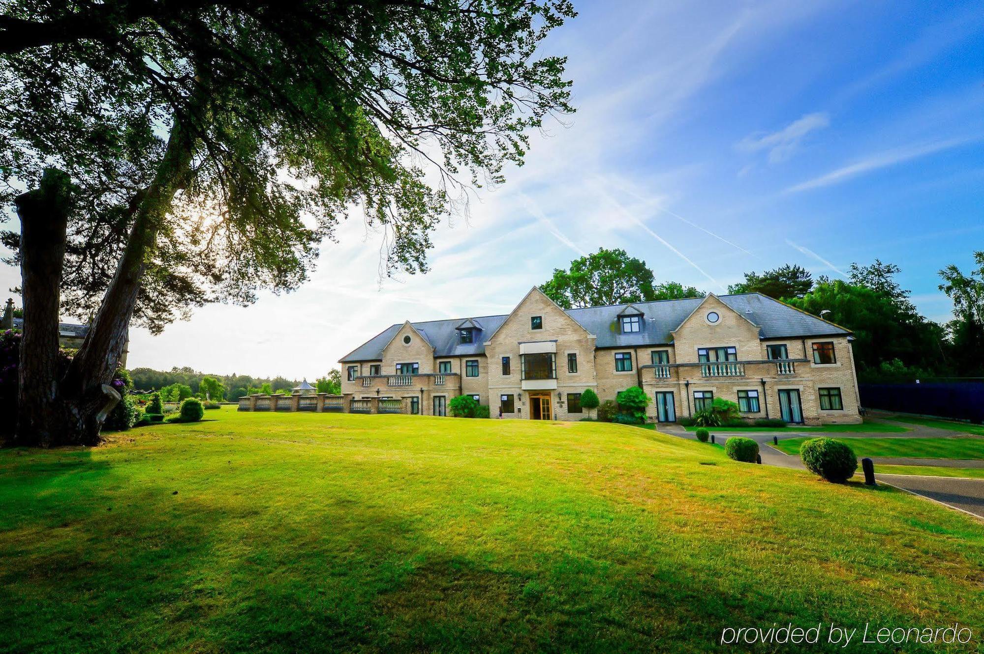 Foxhills Club & Resort Ottershaw Exteriér fotografie